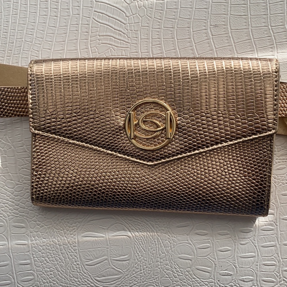 NWT—Bebe Golden Gold Belt Bag